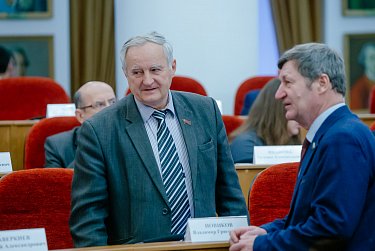 Депутаты приняли областной бюджет